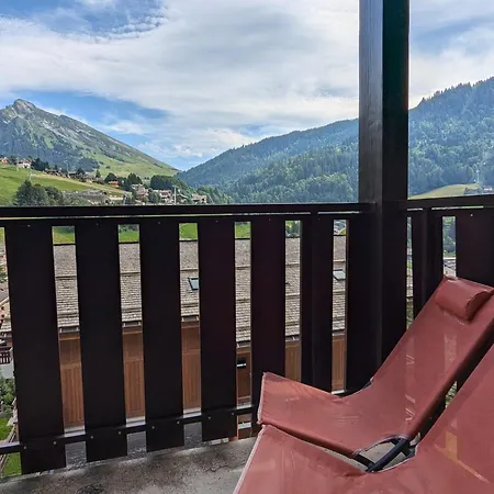 Duplex 4 Pieces Avec Garage Et Balcon, Centre Village De La Clusaz, Proche Commodites Et Pistes Ski - Fr-1-459-174 Apartment La Clusaz